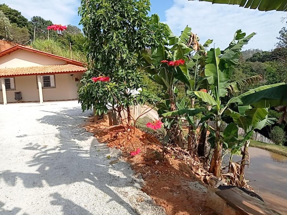 Chacara Recanto Das Pedras Para 8 Pessoas Serra Negra  Exteriör bild