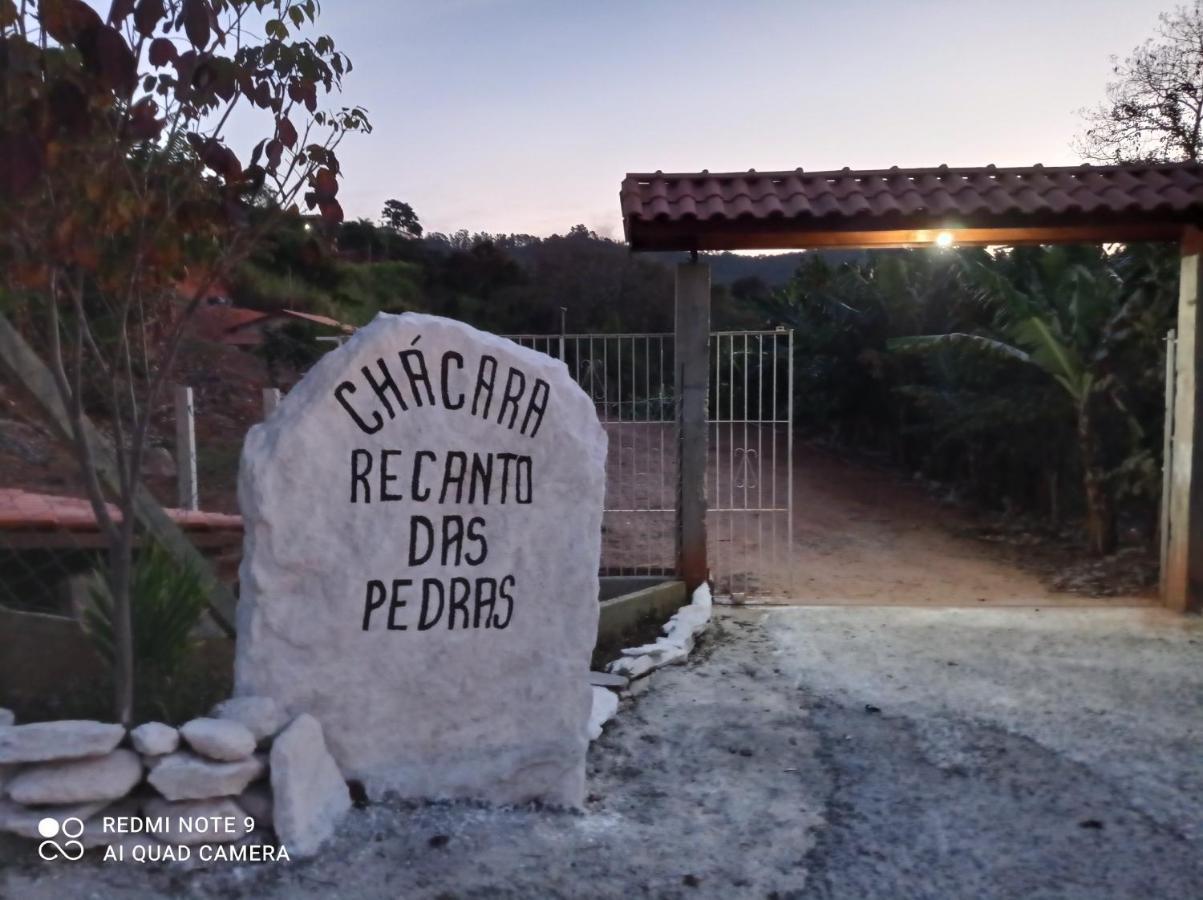 Chacara Recanto Das Pedras Para 8 Pessoas Serra Negra  Exteriör bild